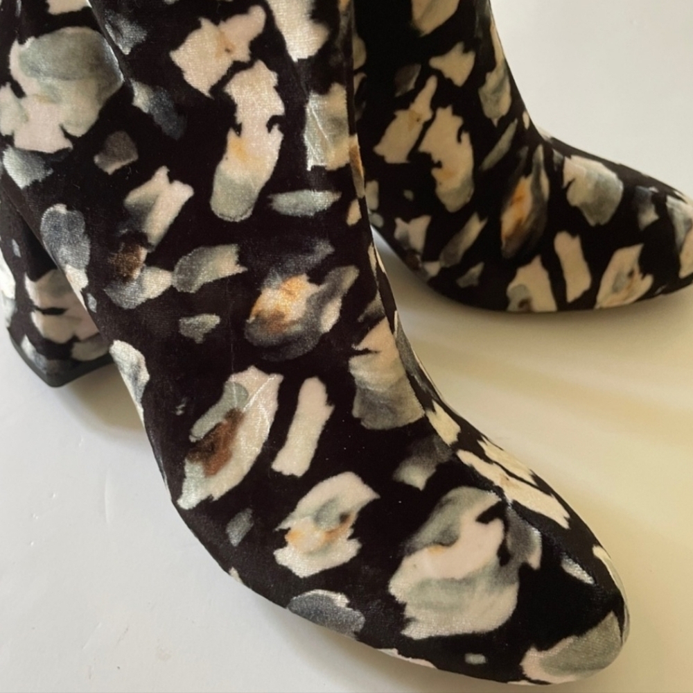 Anthropologie Eugenia Kim Velvet Boots - Picture 3 of 7